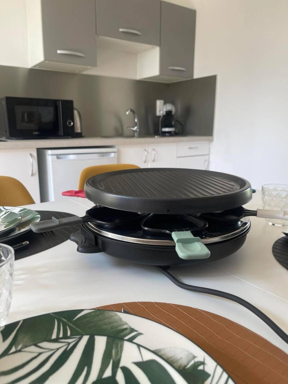 Holiday home Maisons Martigny B - Proche Futuroscope Et Aquascope *